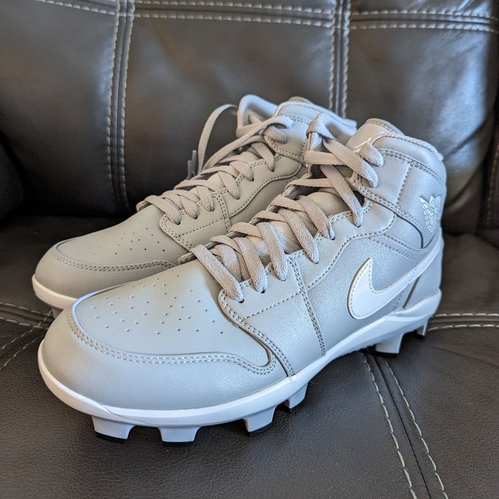 Nike Air Jordan 1 Retro MCS Baseball Cleats Wolf Grey White AV5354-003